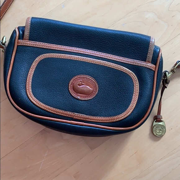 Dooney & Bourke Vintage Bag - Picture 6 of 13